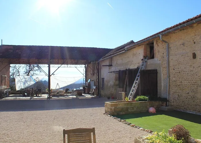 Hello Pyrenees Castelvieilh