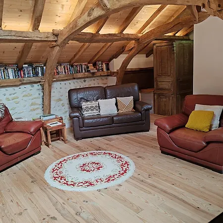 Hello Pyrenees Tatil Evi *