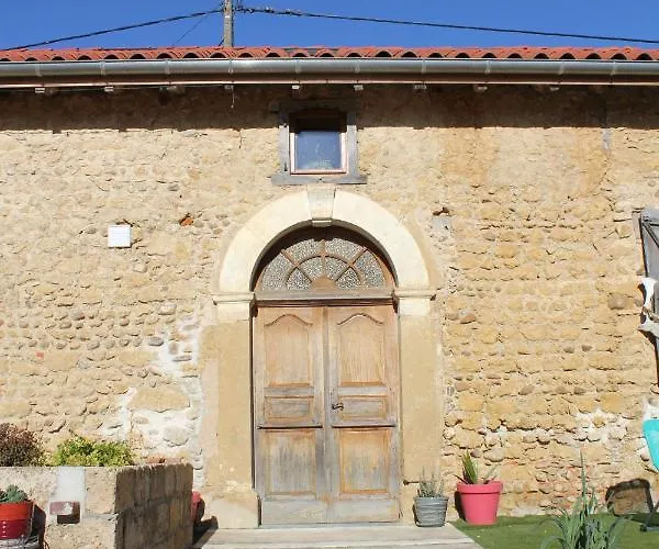 Hello Pyrenees Hébergement de vacances Castelvieilh